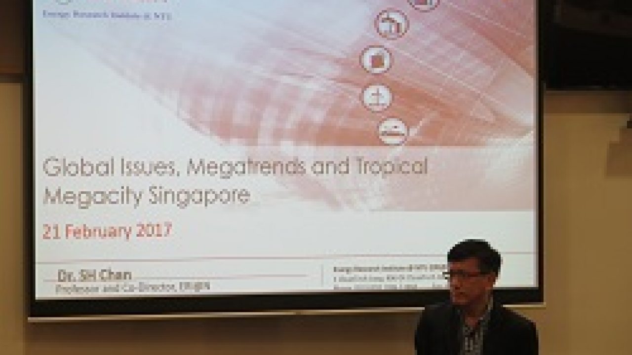 Global Issues, Megatrends and Tropical Megacity Singapore